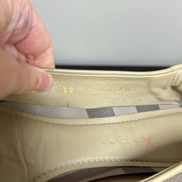 BURBERRY Nova Check Pattern Leather Ballet Flats Beige Rounded Toe Sz 39 US 9 - Picture 11 of 14